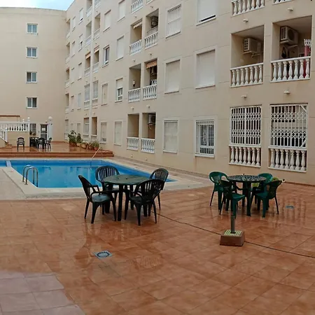 Estudio Wifi Baño 1 Sofá Cama Doble Piscina Playa 100mts Apartamento *