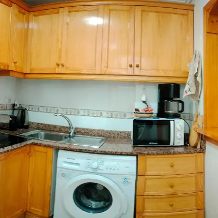 Estudio Wifi Baño 1 Sofá Cama Doble Piscina Playa 100mts * Torrevieja